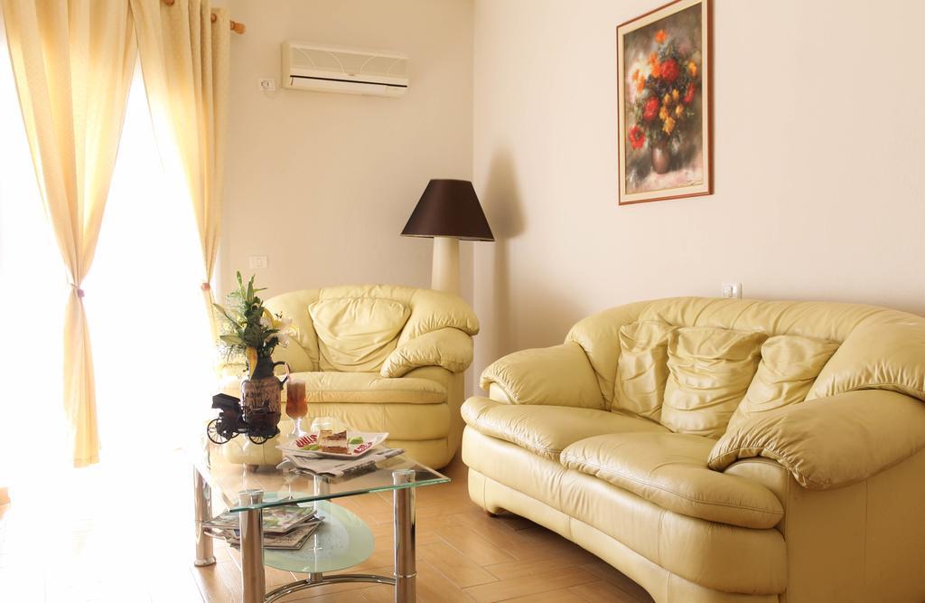 Vila Verde Beach Hotel Durrës Habitación foto